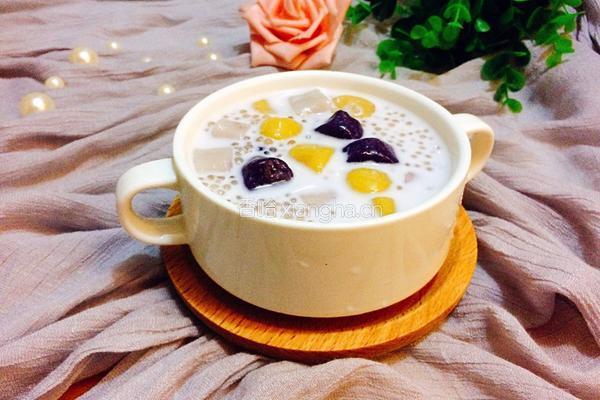芋圆西米露的做法图解1