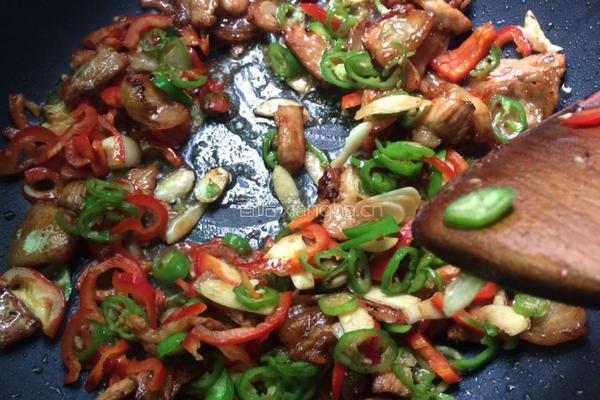 茄子炒肉的做法图解5