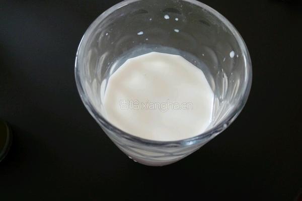抹茶牛奶的做法图解3