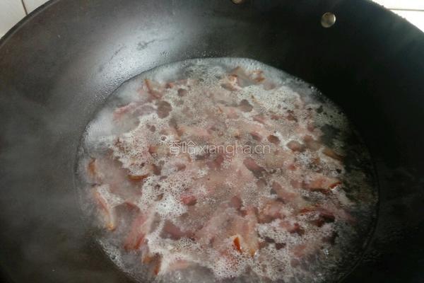 蒜苔炒腊肉的做法图解5