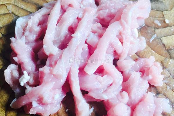 芹菜肉丝炒黄豆腐的做法图解3