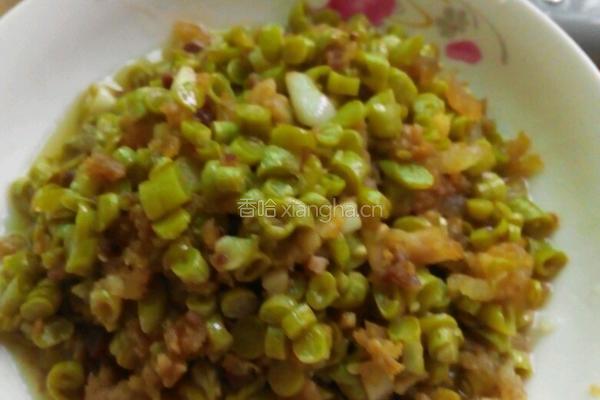 腊肉炒酸豆角的做法图解5