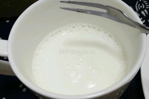 宝宝食谱之早餐篇 面包蛋卷的做法图解10