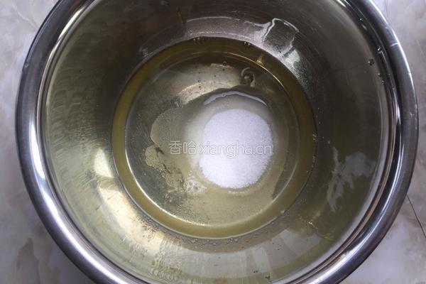 可可杯子蛋糕(覆盆子酸奶馅)的做法图解4