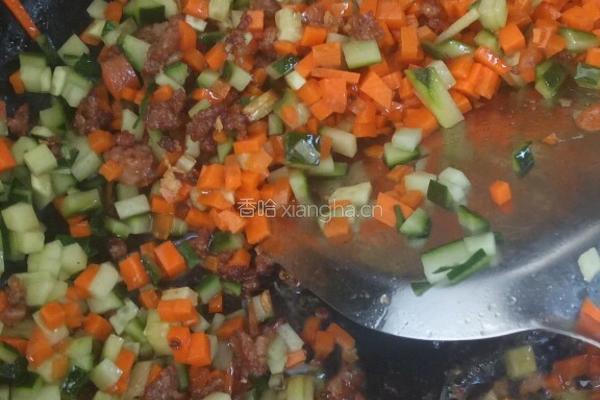 豌豆肉沫蛋炒饭的做法图解6