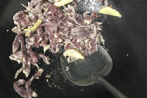 椒炒肉丝的做法图解3
