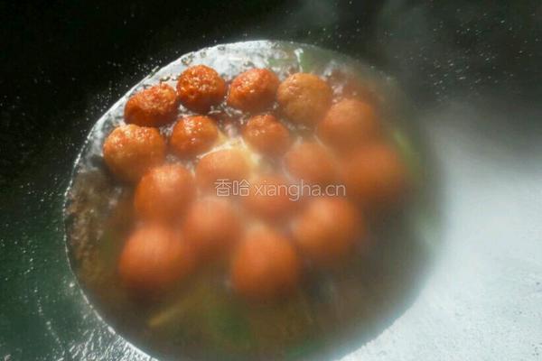 家常红烧狮子头的做法图解10