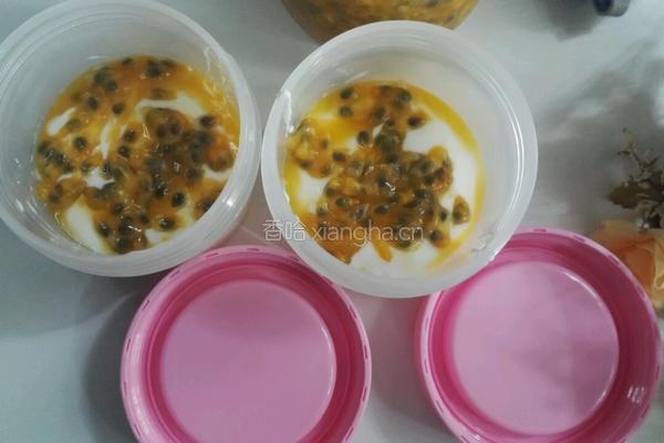 百香果酸奶冰激凌的做法图解4