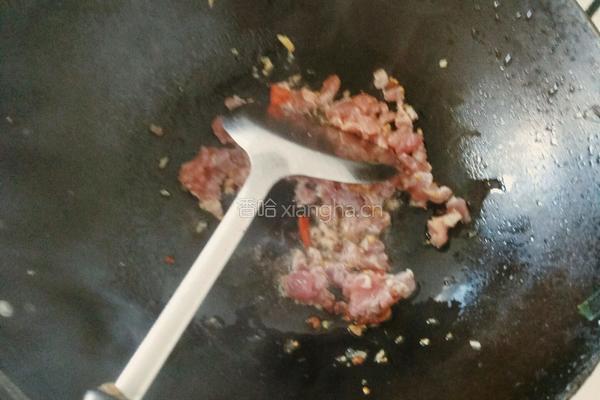 酸辣豆角肉丝面的做法图解1