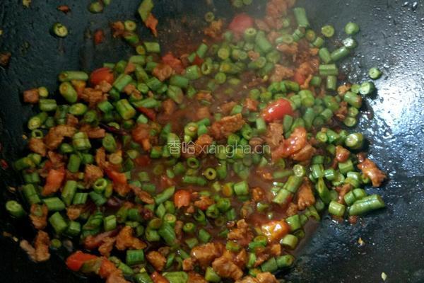 酸辣豆角肉丝面的做法图解4