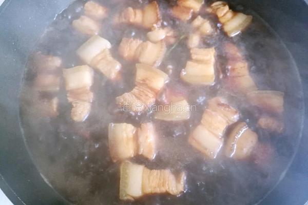 红烧肉焖蒜薹的做法图解14