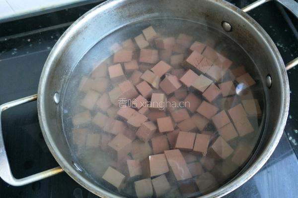 麻辣鸭血的做法图解3