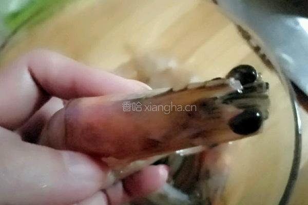 油焖大虾的做法图解2