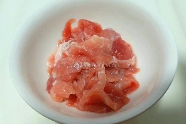 菜花炒肉的做法图解2