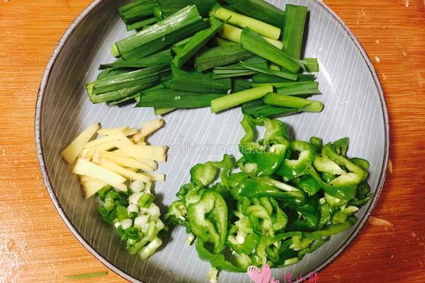 青椒炒猪肝的做法图解5