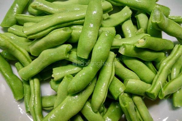 四季豆炒肉的做法图解1