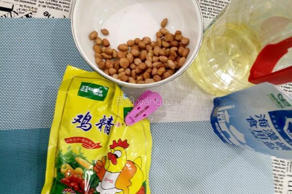 油炸花生米的做法图解1