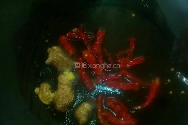 竹鼠(麻辣)的做法图解3