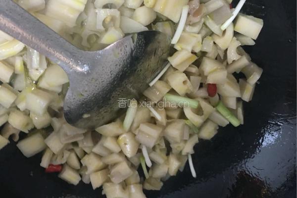 酸辣藕丁的做法图解7