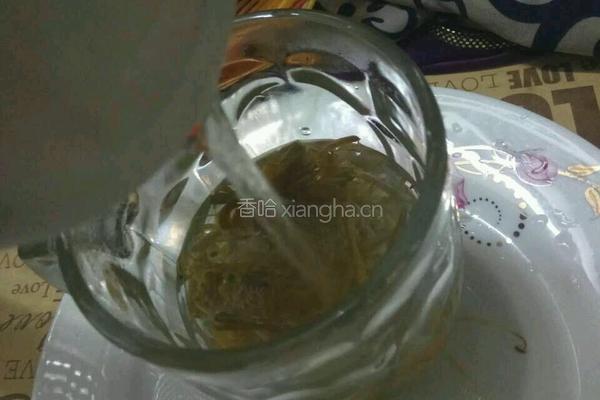 金银花茶的做法图解3