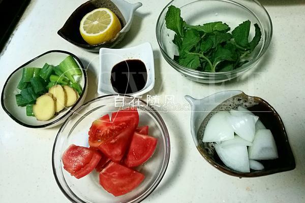 薄荷柠檬鱼的做法图解2