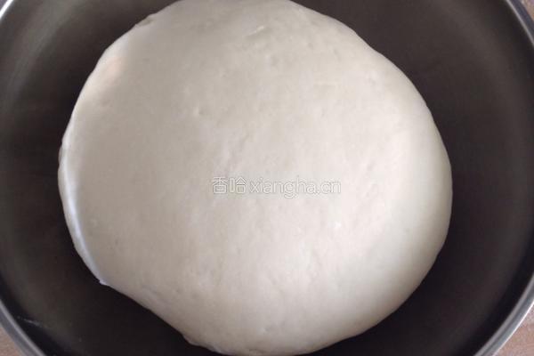 葱香火腿花卷的做法图解1