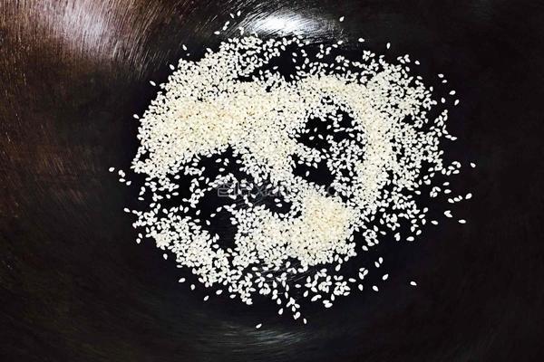 糖醋排骨的做法图解5