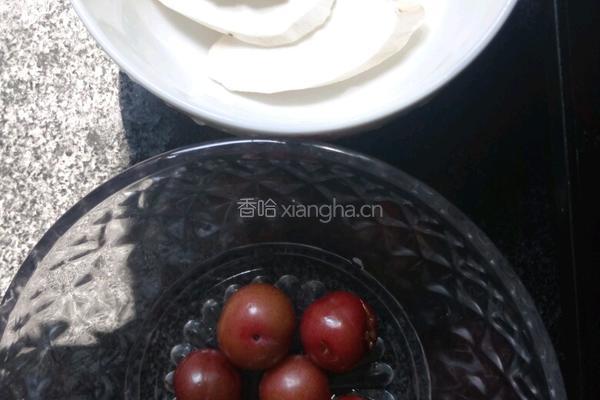 李子山药蜜的做法图解1