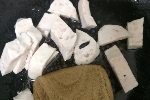 韭菜炒肉卷的做法图解2
