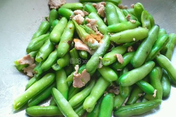 鲜蚕豆炒肉的做法图解5