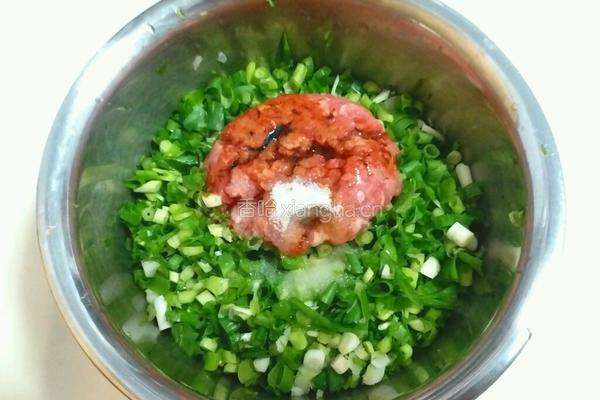 香葱猪肉馅全麦肉饼的做法图解5