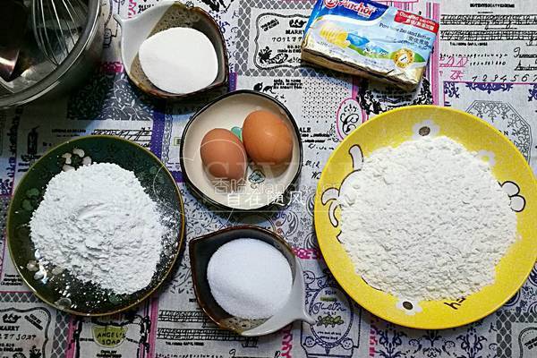 黄油饼干的做法图解1