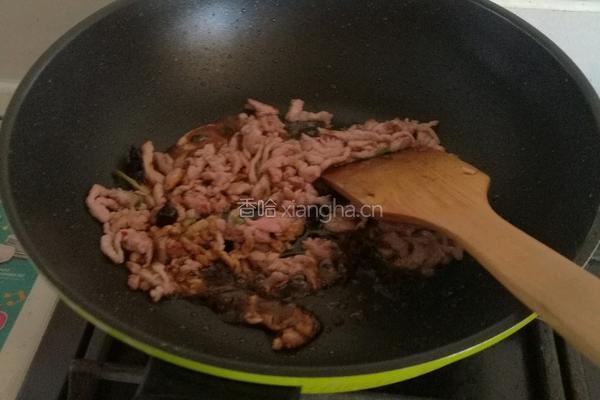 肉丝甜菜头拌面的做法图解6