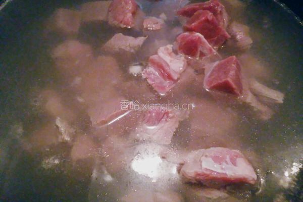 西红柿土豆炖牛肉的做法图解4