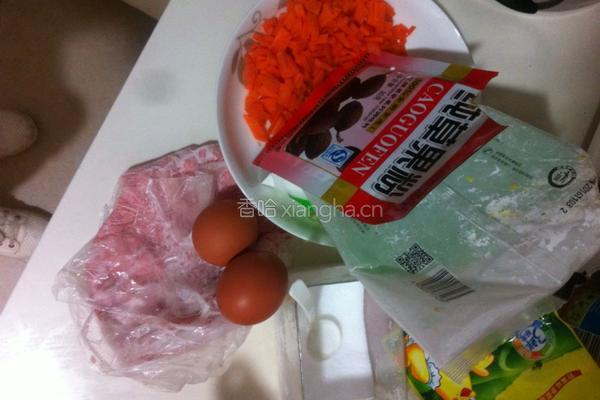 蛋清肉饼的做法图解1