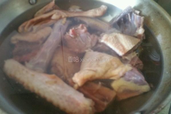 大鹅炖土豆的做法图解2