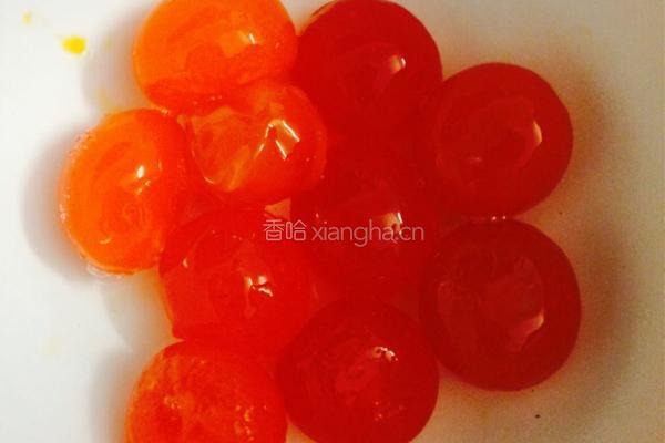 咸蛋肉粽子的做法图解2