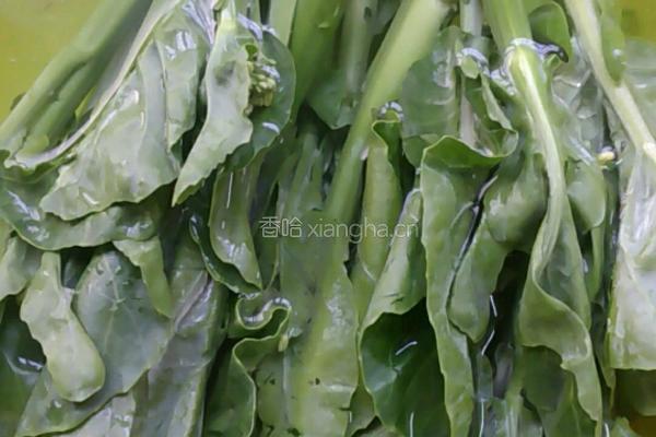 芥兰炒牛肉的做法图解1
