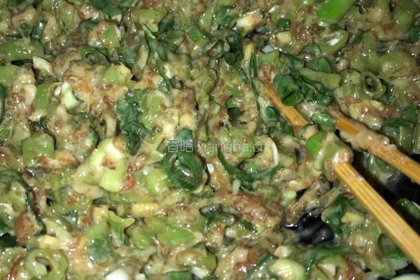 扁豆猪肉馅饼的做法图解3