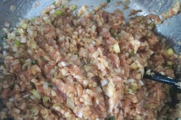 猪肉莲藕馅水饺的做法图解7
