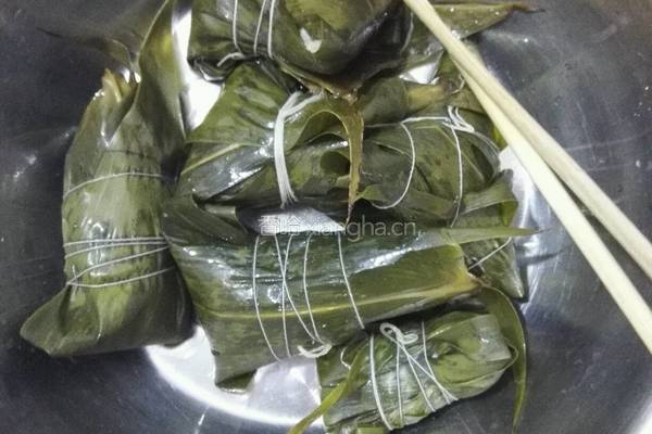 包肉粽的做法图解10