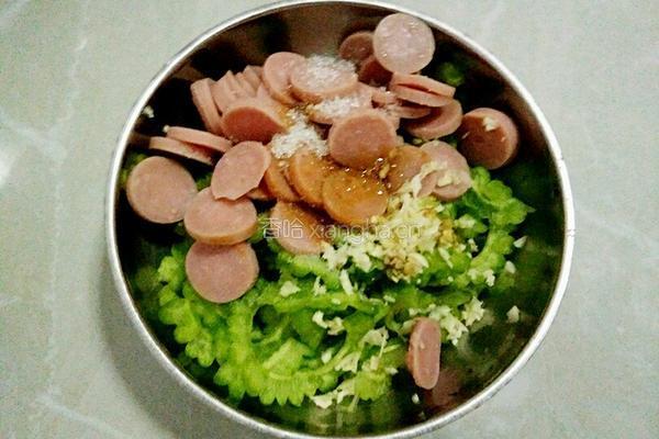 火腿拌苦瓜的做法图解7