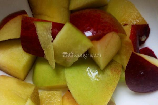 拔丝油桃的做法图解2