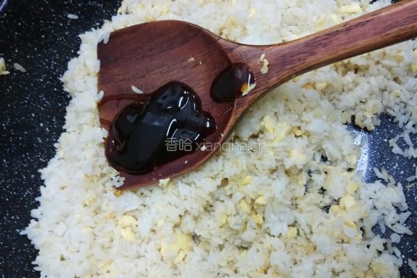 蚝油炒饭的做法图解4