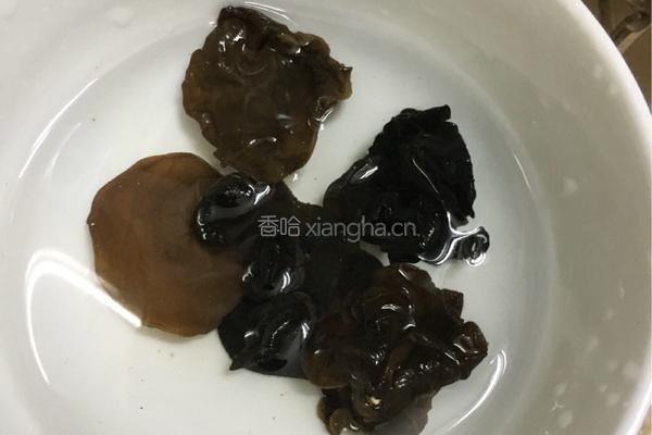 上汤豆苗的做法图解3