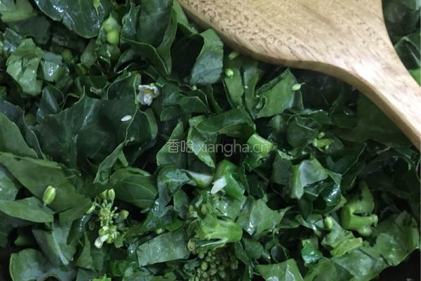 芥蓝菜炒饭的做法图解6
