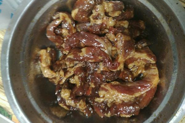 蛋黄肉粽的做法图解4