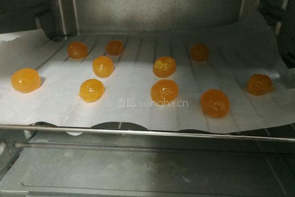蛋黄肉粽的做法图解5