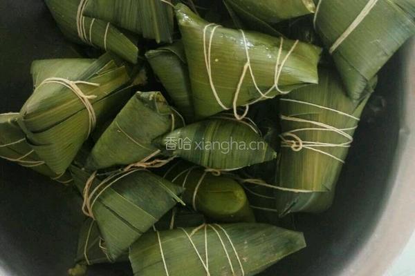 简单板栗蜜枣糯米粽子小点心的做法图解6