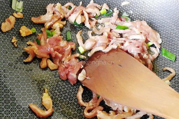 毛豆米炒肉丝的做法图解5